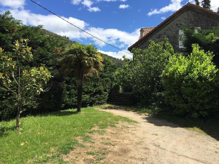 Grande Maison Familiale En Pierres Sud Ardeche Lalevade-dʼArdèche Exterior foto