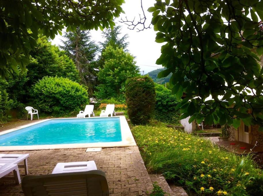 Grande Maison Familiale En Pierres Sud Ardeche Lalevade-dʼArdèche Exterior foto